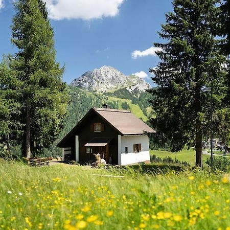 Gemuetliche Huette In Den Bergen Vila Sonnenalpe Nassfeld Exterior foto
